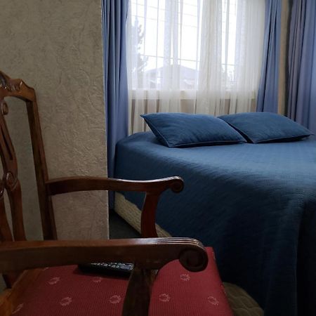 Antiguos Bed And Breakfast Puerto Natales Bagian luar foto